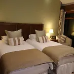 Grove Panzió 4*