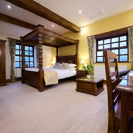 Grove Bed and breakfast 4*