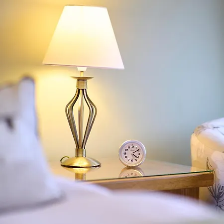 Grove Bed and breakfast