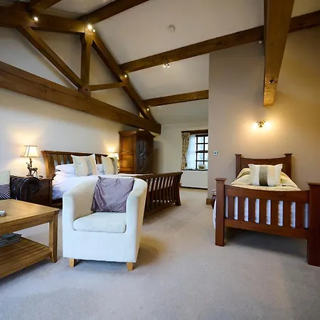 Grove Bed and breakfast 4*