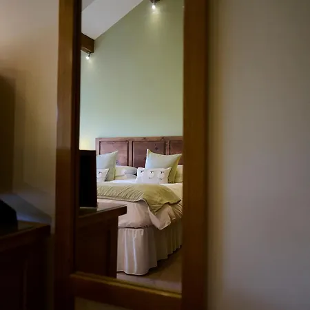 Grove Bed and breakfast 4*